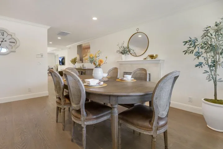 330 Fairbanks Avenue, Campbell, California 95008