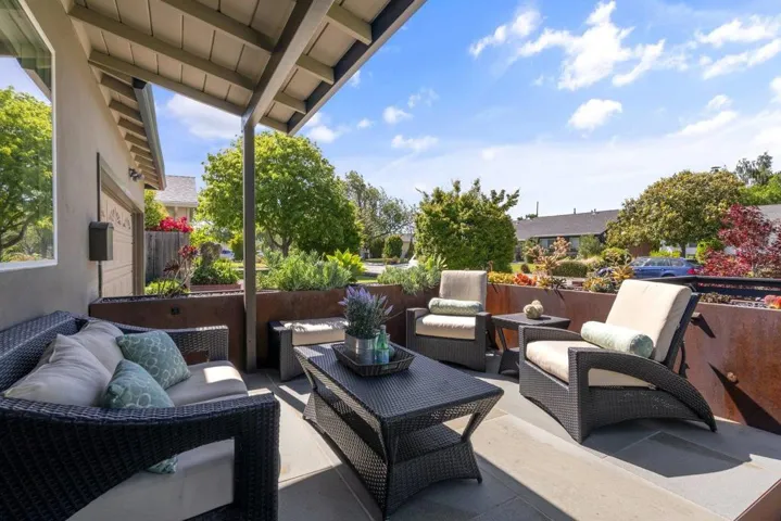 330 Fairbanks Avenue, Campbell, California 95008