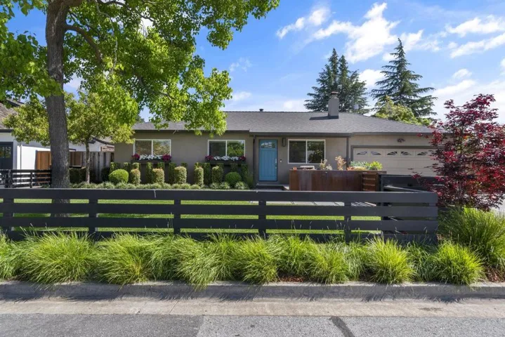 330 Fairbanks Avenue, Campbell, California 95008