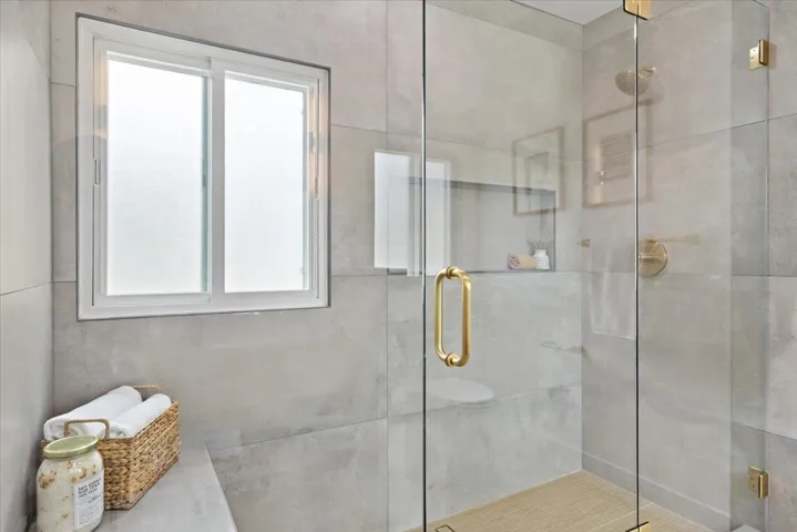 3663 Oleander Dr, San Diego, California 92106