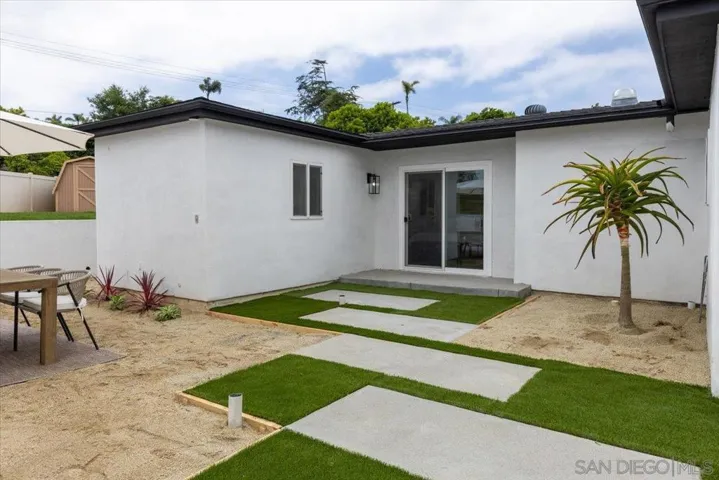 3663 Oleander Dr, San Diego, California 92106