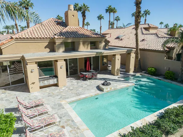 55051Riviera_MLS-56