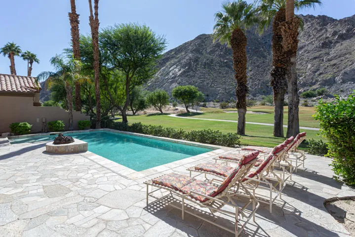 55051Riviera_MLS-50