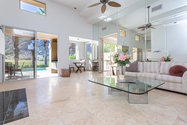 55051Riviera_MLS-11