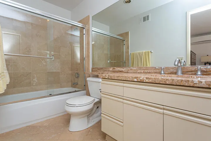 55051Riviera_MLS-29