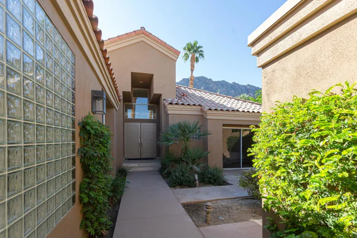 55051Riviera_MLS-6