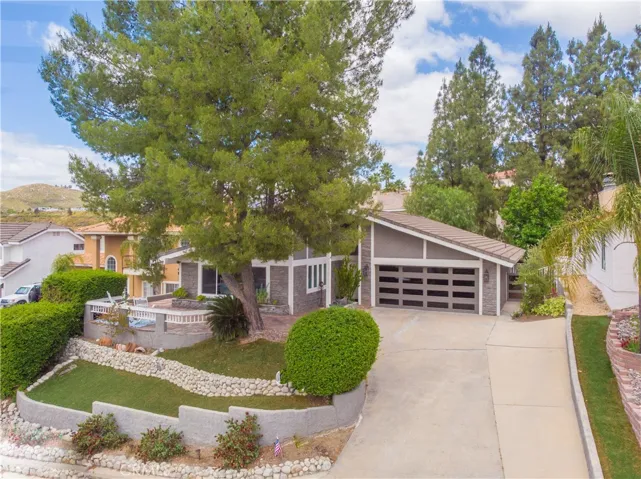 30393 Early Round Drive, Canyon Lake, California 92587