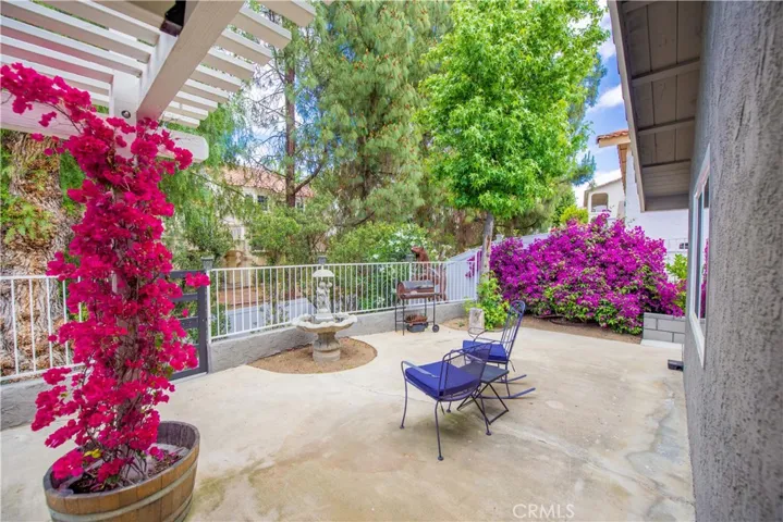 30393 Early Round Drive, Canyon Lake, California 92587