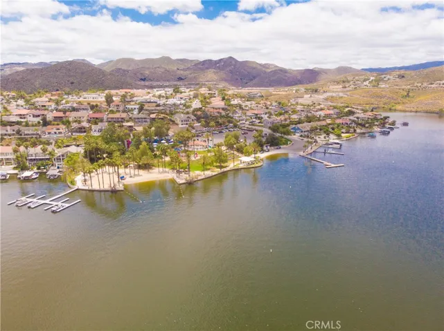 30393 Early Round Drive, Canyon Lake, California 92587