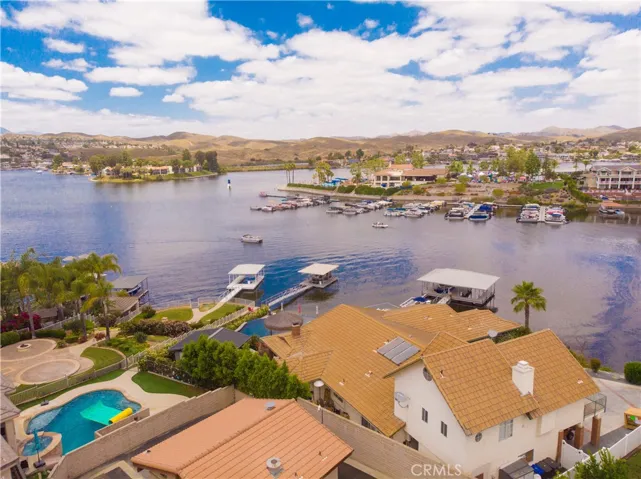 30393 Early Round Drive, Canyon Lake, California 92587