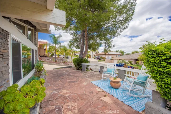 30393 Early Round Drive, Canyon Lake, California 92587