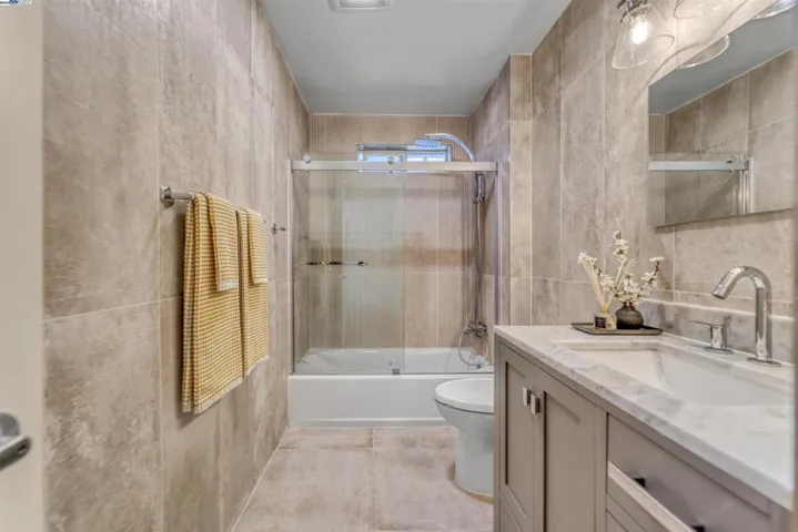 975 E Homestead Rd, Sunnyvale, California 94087