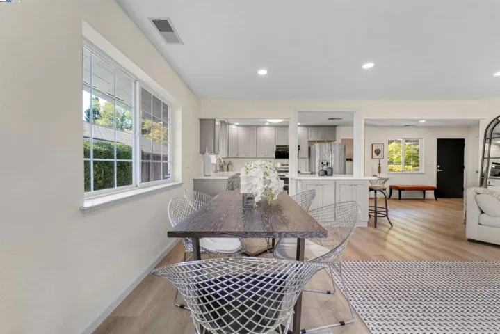 975 E Homestead Rd, Sunnyvale, California 94087