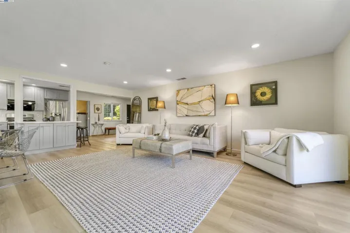 975 E Homestead Rd, Sunnyvale, California 94087