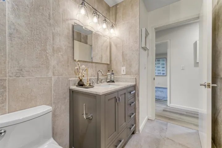 975 E Homestead Rd, Sunnyvale, California 94087