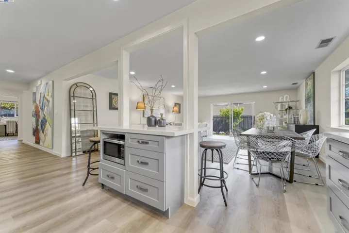 975 E Homestead Rd, Sunnyvale, California 94087