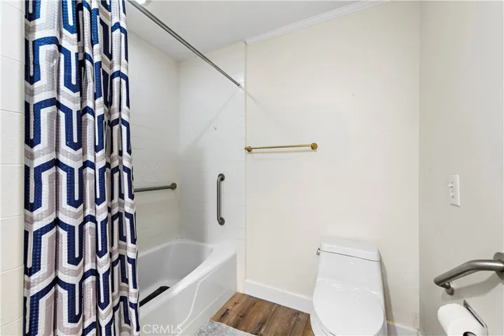 Secondary Bath