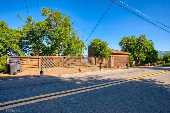 3065 Edgewood Drive, Kelseyville, California 95451