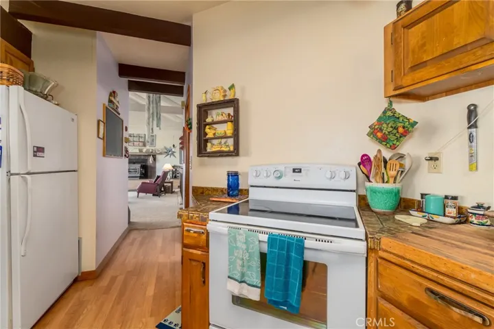 3065 Edgewood Drive, Kelseyville, California 95451