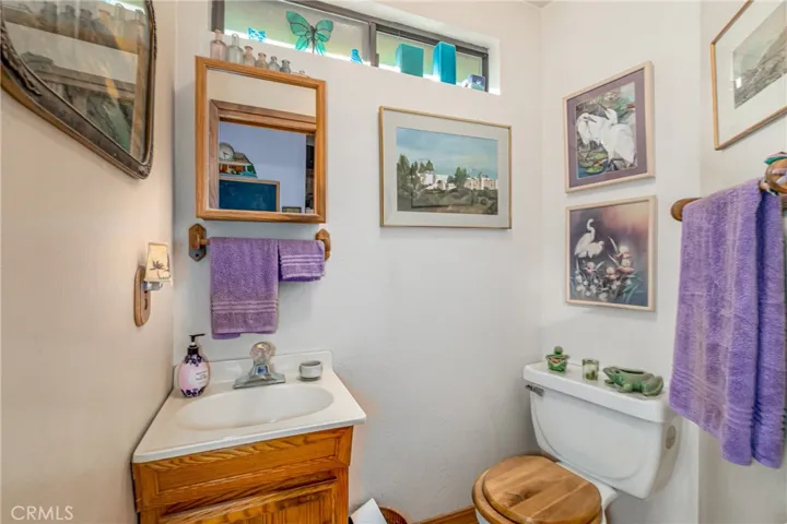 3065 Edgewood Drive, Kelseyville, California 95451
