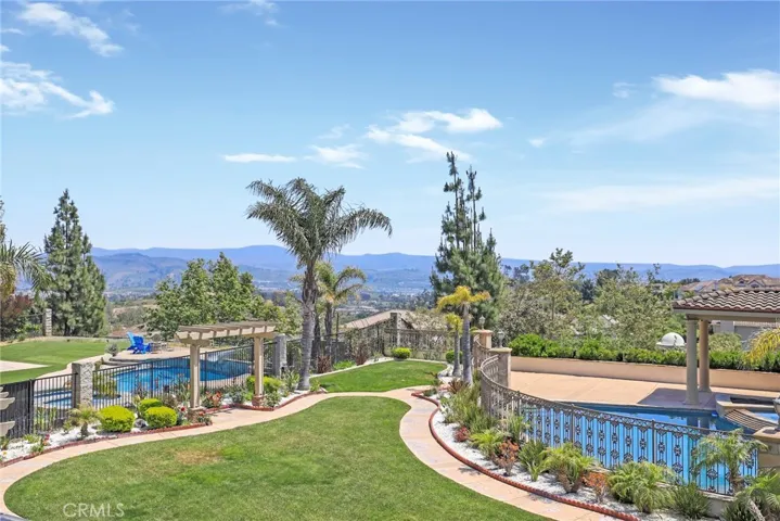 12264 Palmer Drive, Moorpark, California 93021