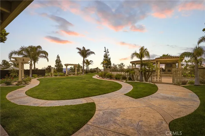 12264 Palmer Drive, Moorpark, California 93021