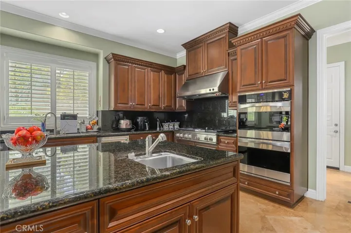 12264 Palmer Drive, Moorpark, California 93021