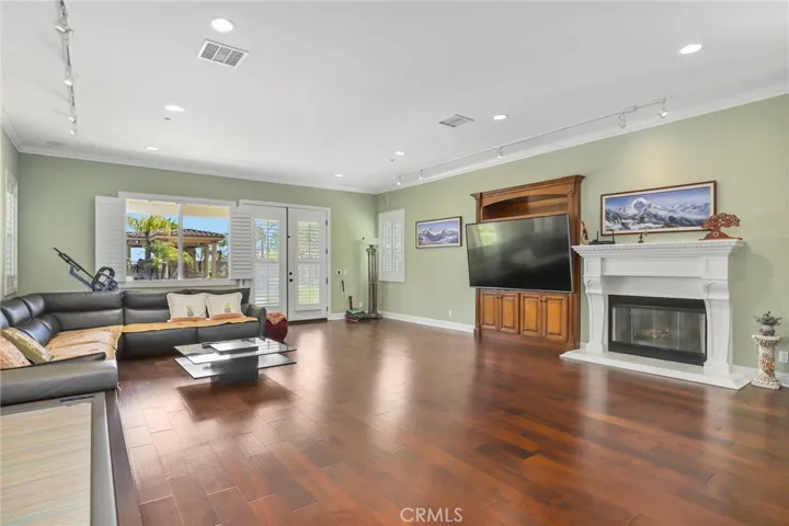 12264 Palmer Drive, Moorpark, California 93021