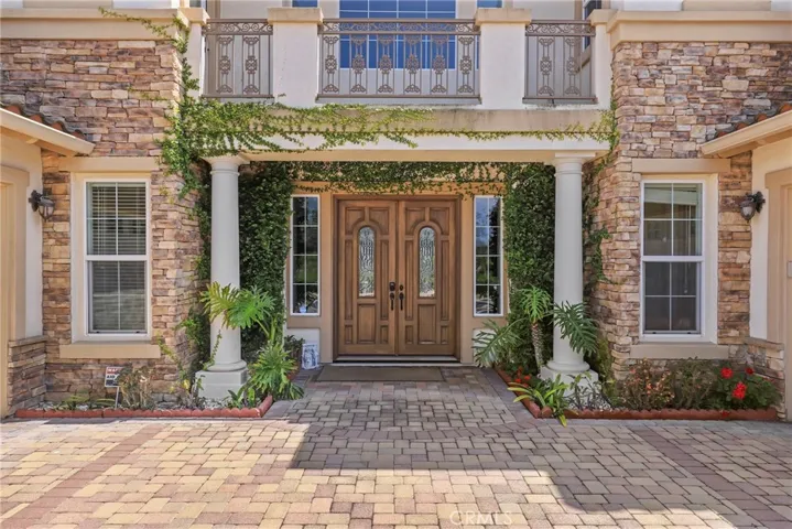 12264 Palmer Drive, Moorpark, California 93021