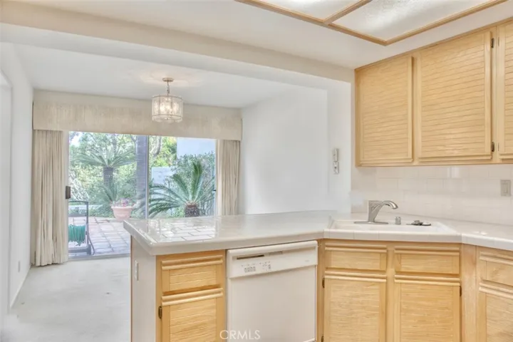 9 Sarena, Irvine, California 92612