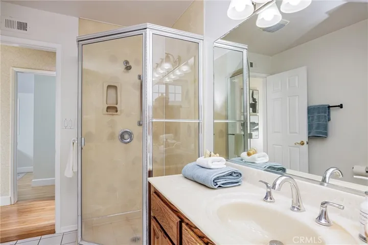 Upstairs bathroom