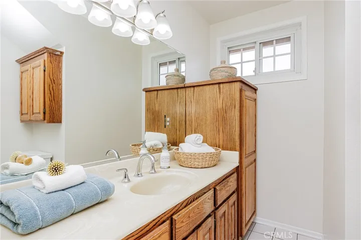 Upstairs bathroom
