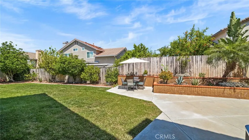 1137 Acapulco Circle, Corona, California 92882