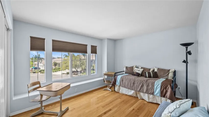 1137 Acapulco Circle, Corona, California 92882