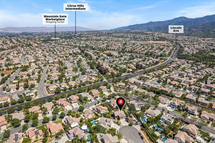 1137 Acapulco Circle, Corona, California 92882