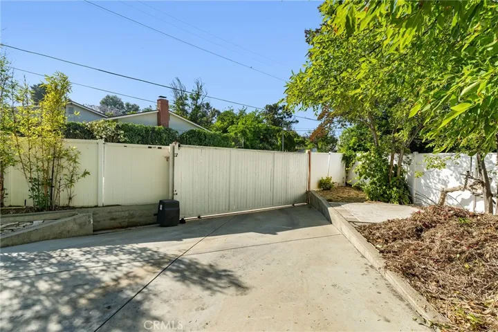 Back Alley Gate.  Direct Access.