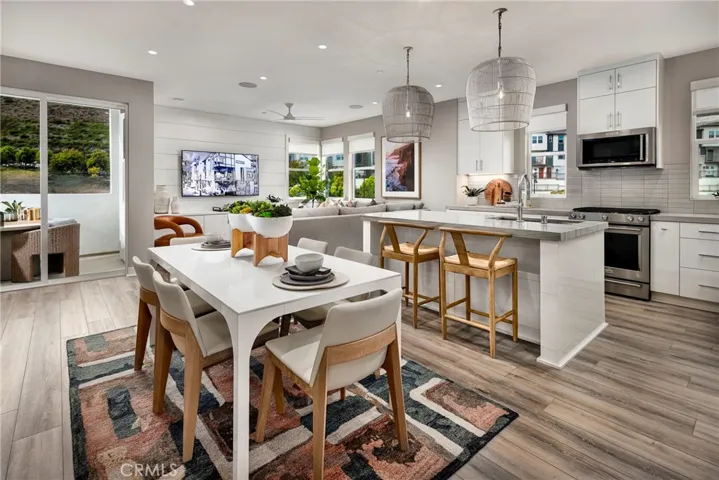 E1 Plan- Great Room