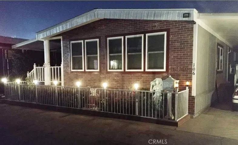 15430 Los Olivos 106, Mission Hills (san Fernando), California 91345