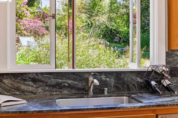 721 Hilldale Ave, Berkeley, California 94708