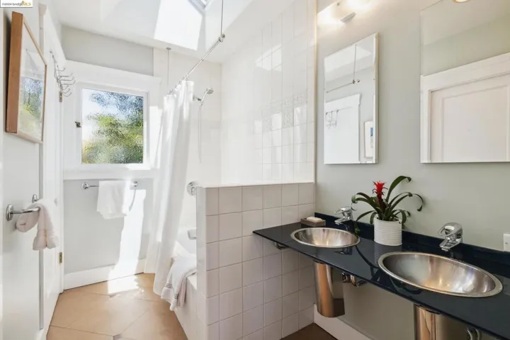 721 Hilldale Ave, Berkeley, California 94708