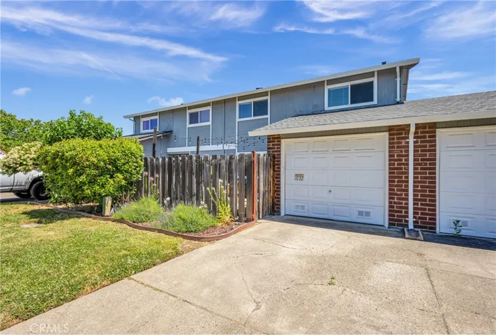 1632 Montana Vista Street, Lakeport, California 95453