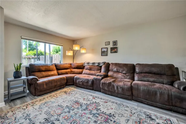 1632 Montana Vista Street, Lakeport, California 95453