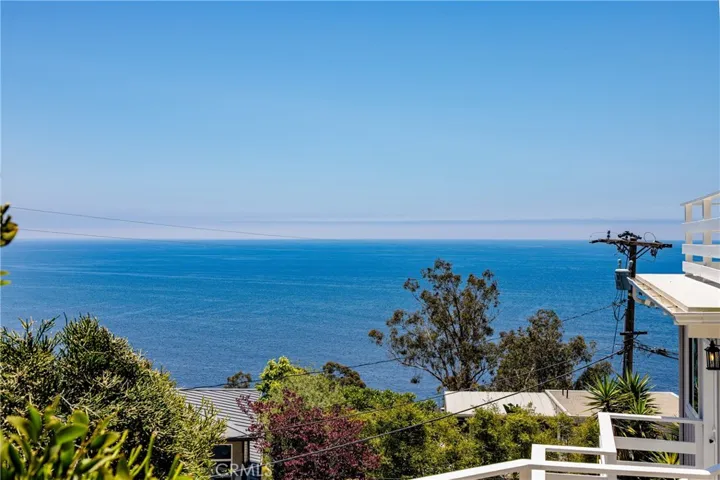 2260 Crestview Drive A, Laguna Beach, California 92651