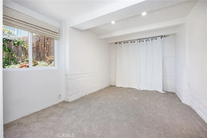 2260 Crestview Drive A, Laguna Beach, California 92651