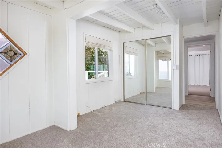 2260 Crestview Drive A, Laguna Beach, California 92651