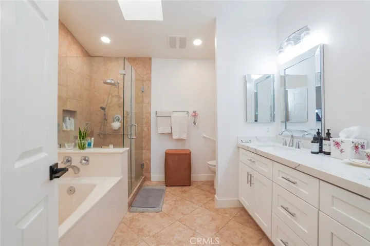 10651 Williamsburg Place, Whittier, California 90603