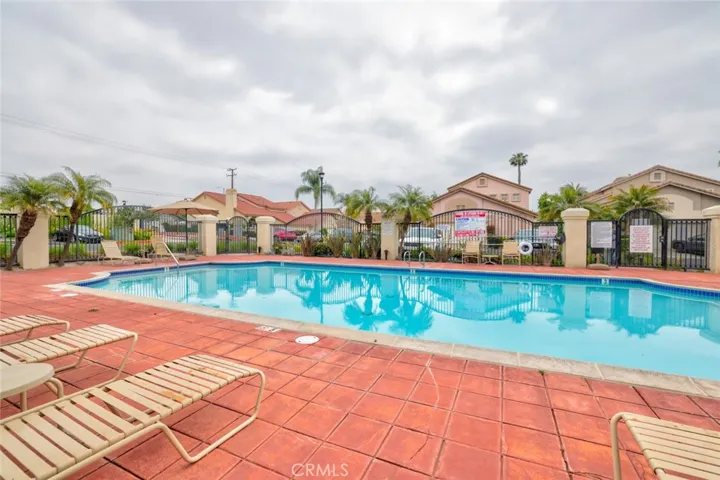 10651 Williamsburg Place, Whittier, California 90603