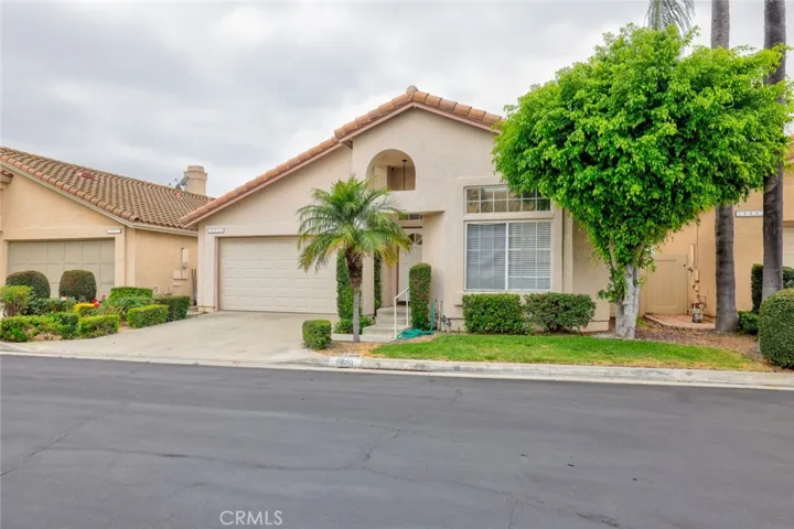 10651 Williamsburg Place, Whittier, California 90603