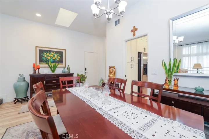 10651 Williamsburg Place, Whittier, California 90603