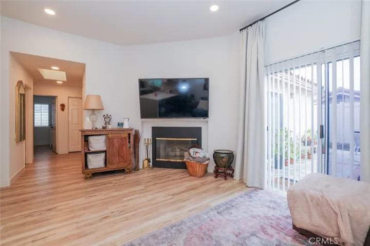 10651 Williamsburg Place, Whittier, California 90603